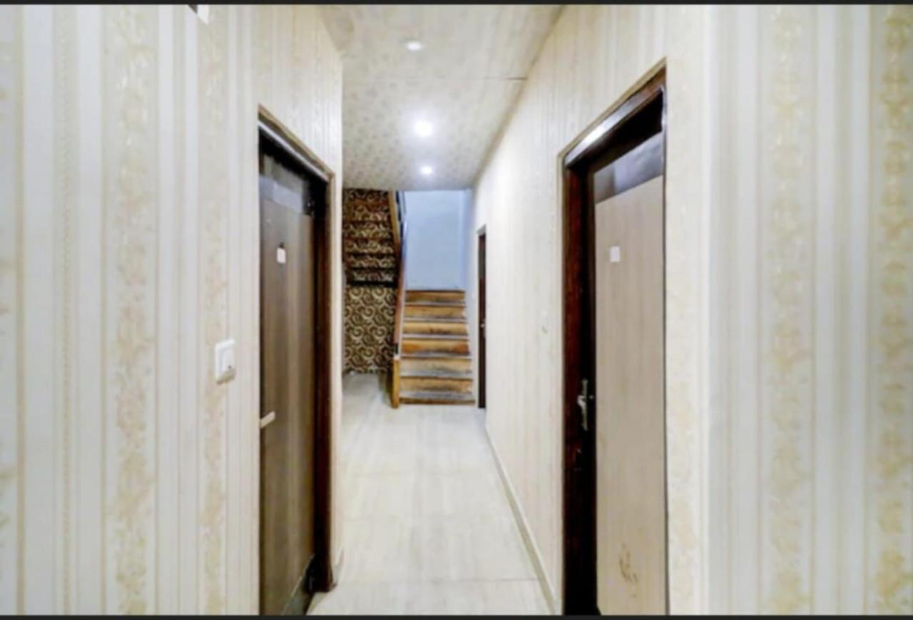 Mountain Zest-Simla Royale Near Mall Road-Free Pickup From Railway Station Simla Exterior foto